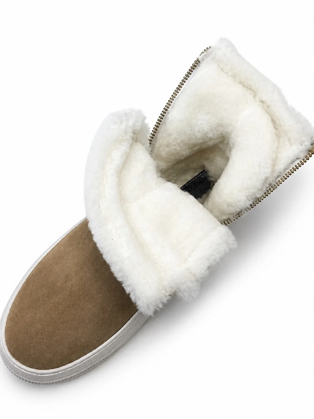 Alberto Ciccioli tan suede